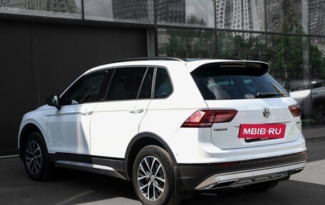 Volkswagen Tiguan II, 2019 год, 2 495 000 рублей, 7 фотография