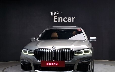 BMW 7 серия, 2022 год, 5 650 000 рублей, 18 фотография