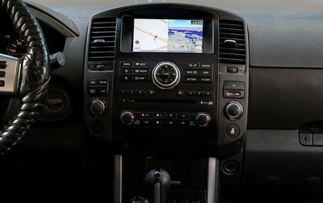 Nissan Pathfinder, 2011 год, 1 550 000 рублей, 12 фотография
