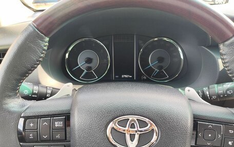 Toyota Fortuner II, 2017 год, 4 000 000 рублей, 10 фотография