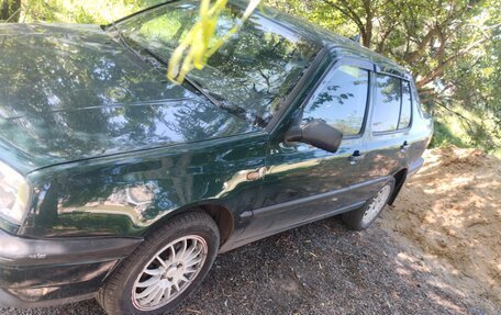 Volkswagen Vento, 1997 год, 330 000 рублей, 19 фотография