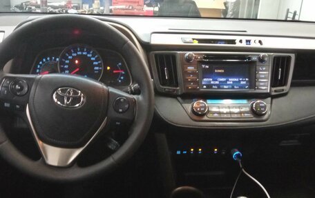 Toyota RAV4, 2014 год, 1 450 000 рублей, 5 фотография