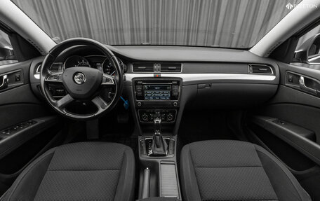 Skoda Superb III рестайлинг, 2013 год, 1 170 000 рублей, 10 фотография