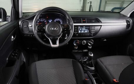 KIA Rio IV, 2019 год, 1 209 000 рублей, 6 фотография