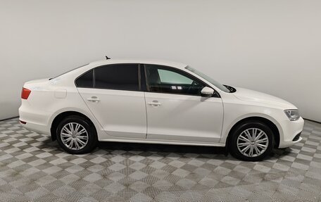 Volkswagen Jetta VI, 2013 год, 899 000 рублей, 4 фотография