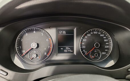 Volkswagen Jetta VI, 2013 год, 899 000 рублей, 12 фотография