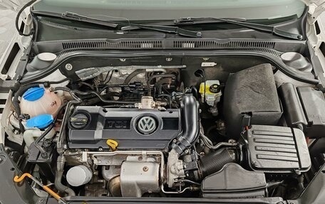 Volkswagen Jetta VI, 2013 год, 899 000 рублей, 9 фотография