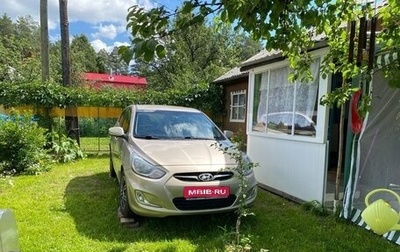 Hyundai Solaris II рестайлинг, 2013 год, 850 000 рублей, 1 фотография
