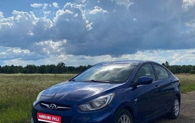 Hyundai Solaris II рестайлинг, 2012 год, 720 000 рублей, 1 фотография