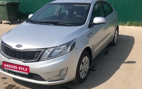 KIA Rio III рестайлинг, 2012 год, 640 000 рублей, 3 фотография