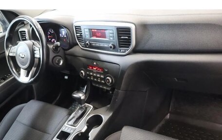 KIA Sportage IV рестайлинг, 2020 год, 1 901 200 рублей, 5 фотография