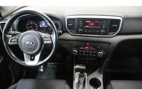 KIA Sportage IV рестайлинг, 2020 год, 1 901 200 рублей, 9 фотография