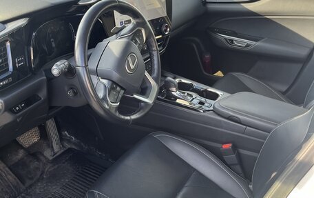 Lexus NX, 2021 год, 6 990 000 рублей, 7 фотография