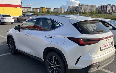Lexus NX, 2021 год, 6 990 000 рублей, 4 фотография
