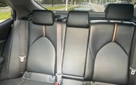 Toyota Camry, 2023 год, 3 800 000 рублей, 18 фотография