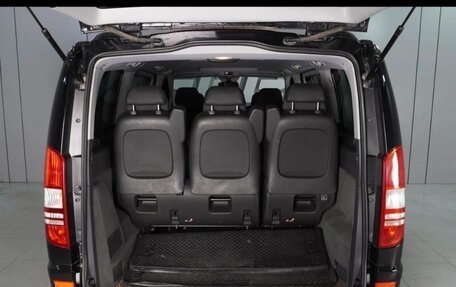 Mercedes-Benz Viano, 2013 год, 2 200 000 рублей, 12 фотография