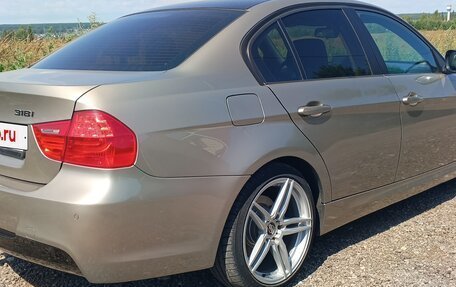 BMW 3 серия, 2011 год, 1 000 000 рублей, 4 фотография