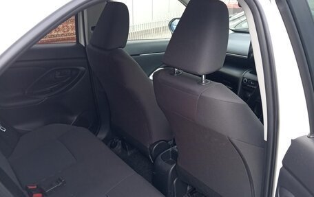 Toyota Yaris Cross, 2021 год, 2 350 000 рублей, 4 фотография