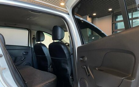 Renault Sandero II рестайлинг, 2020 год, 1 250 000 рублей, 25 фотография