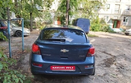 Chevrolet Cruze II, 2013 год, 680 000 рублей, 3 фотография
