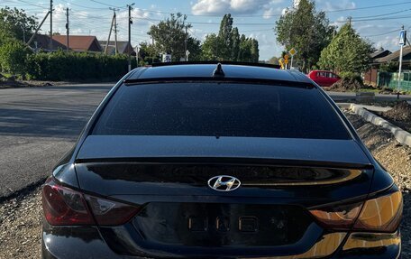 Hyundai Sonata VI, 2011 год, 1 100 000 рублей, 8 фотография