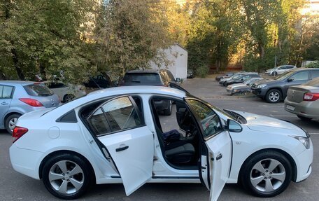 Chevrolet Cruze II, 2011 год, 600 000 рублей, 8 фотография
