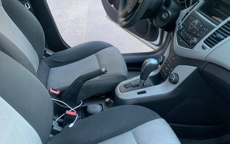 Chevrolet Cruze II, 2011 год, 600 000 рублей, 14 фотография