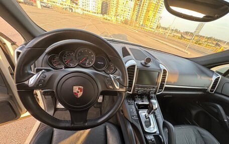 Porsche Cayenne III, 2010 год, 2 424 000 рублей, 10 фотография