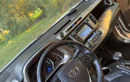 Toyota RAV4, 2014 год, 1 600 000 рублей, 10 фотография