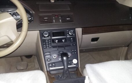 Volvo XC90 II рестайлинг, 2010 год, 1 370 000 рублей, 11 фотография