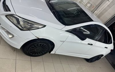 Hyundai Solaris II рестайлинг, 2015 год, 445 000 рублей, 1 фотография