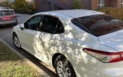 Toyota Camry, 2019 год, 2 250 000 рублей, 1 фотография
