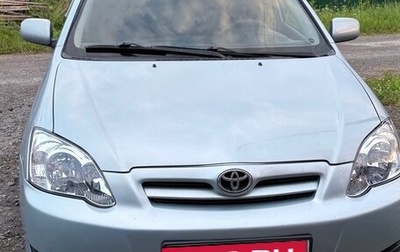 Toyota Corolla, 2004 год, 570 000 рублей, 1 фотография