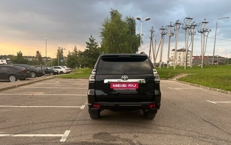 Toyota Land Cruiser Prado 150 рестайлинг 2, 2019 год, 5 500 000 рублей, 5 фотография