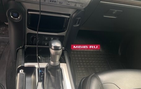 Toyota Land Cruiser Prado 150 рестайлинг 2, 2019 год, 5 500 000 рублей, 12 фотография