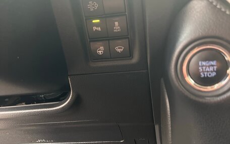 Toyota Land Cruiser Prado 150 рестайлинг 2, 2019 год, 5 500 000 рублей, 22 фотография