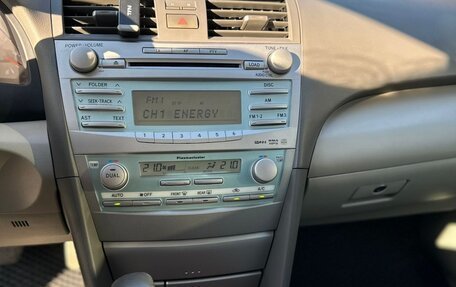 Toyota Camry, 2008 год, 1 700 000 рублей, 8 фотография