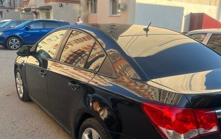 Chevrolet Cruze II, 2010 год, 760 000 рублей, 8 фотография