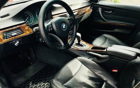 BMW 3 серия, 2008 год, 1 080 000 рублей, 29 фотография
