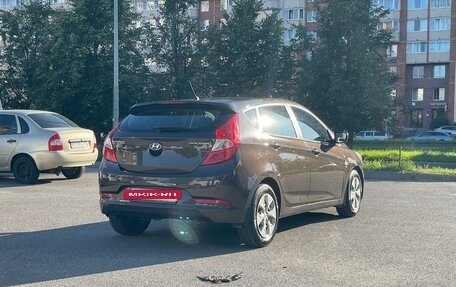 Hyundai Solaris II рестайлинг, 2015 год, 1 000 000 рублей, 6 фотография