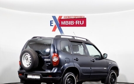 Chevrolet Niva I рестайлинг, 2015 год, 589 000 рублей, 4 фотография