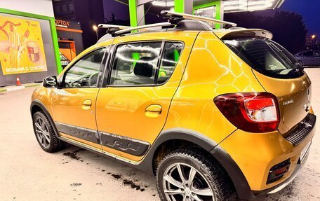 Renault Sandero II рестайлинг, 2015 год, 750 000 рублей, 3 фотография