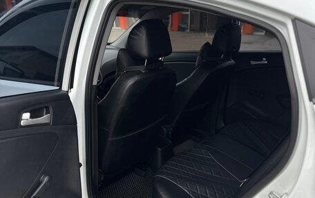 Hyundai Solaris II рестайлинг, 2012 год, 700 000 рублей, 9 фотография