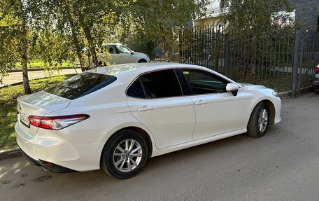 Toyota Camry, 2019 год, 2 250 000 рублей, 4 фотография