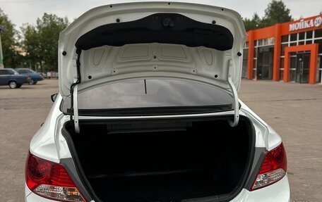 Hyundai Solaris II рестайлинг, 2012 год, 700 000 рублей, 14 фотография