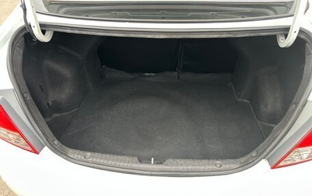Hyundai Solaris II рестайлинг, 2012 год, 700 000 рублей, 11 фотография