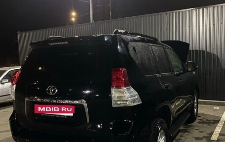 Toyota Land Cruiser Prado 150 рестайлинг 2, 2012 год, 2 700 000 рублей, 3 фотография