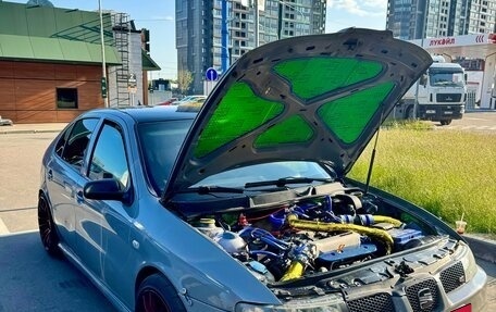SEAT Leon II, 2001 год, 720 000 рублей, 10 фотография