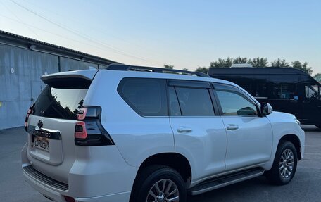 Toyota Land Cruiser Prado 150 рестайлинг 2, 2018 год, 6 200 000 рублей, 5 фотография