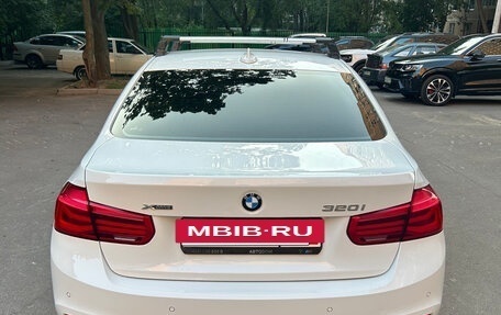 BMW 3 серия, 2018 год, 2 400 000 рублей, 4 фотография